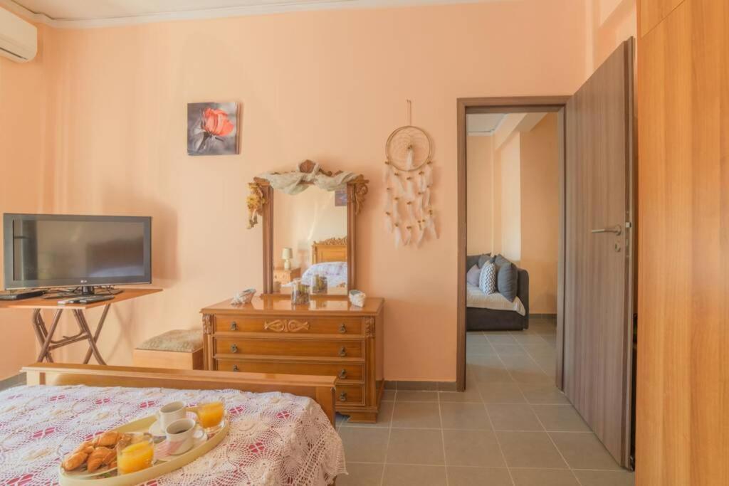 Bright Newly Renovated Apt Near Beach & Center+Ac Anemomylos Bagian luar foto