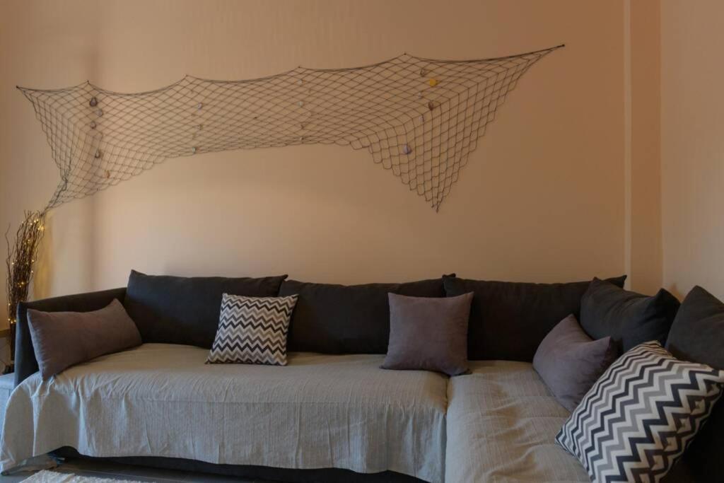 Bright Newly Renovated Apt Near Beach & Center+Ac Anemomylos Bagian luar foto