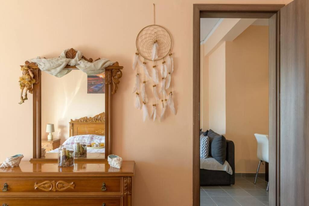 Bright Newly Renovated Apt Near Beach & Center+Ac Anemomylos Bagian luar foto